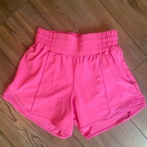 Lululemon Hotty High-Rise Lined Short